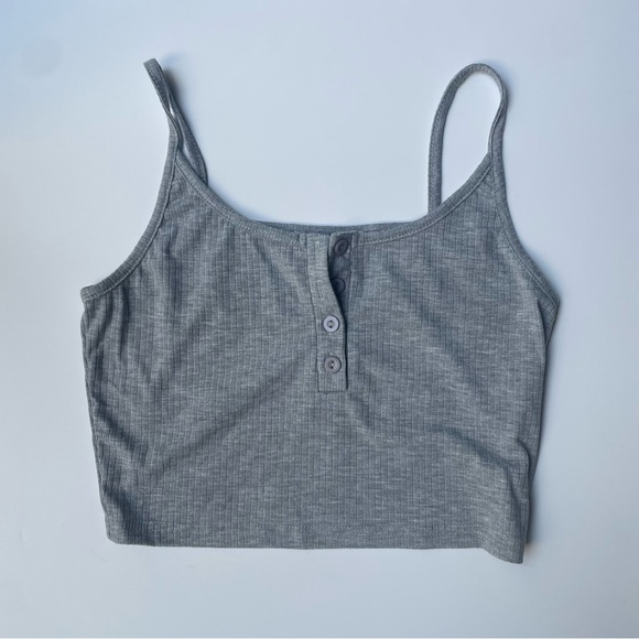 Half Button Crop Cami - Picture 3 of 10